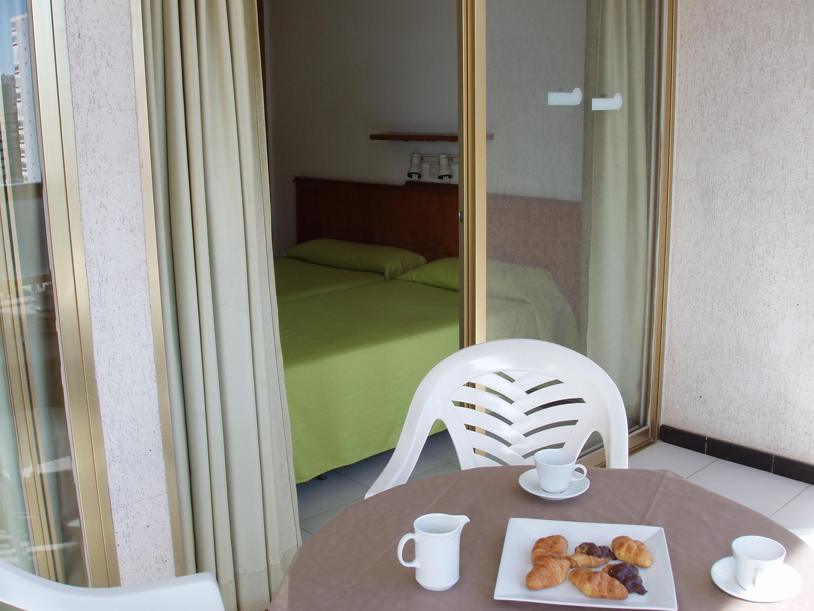 Apartamentos Maria Victoria Benidorm Exteriör bild
