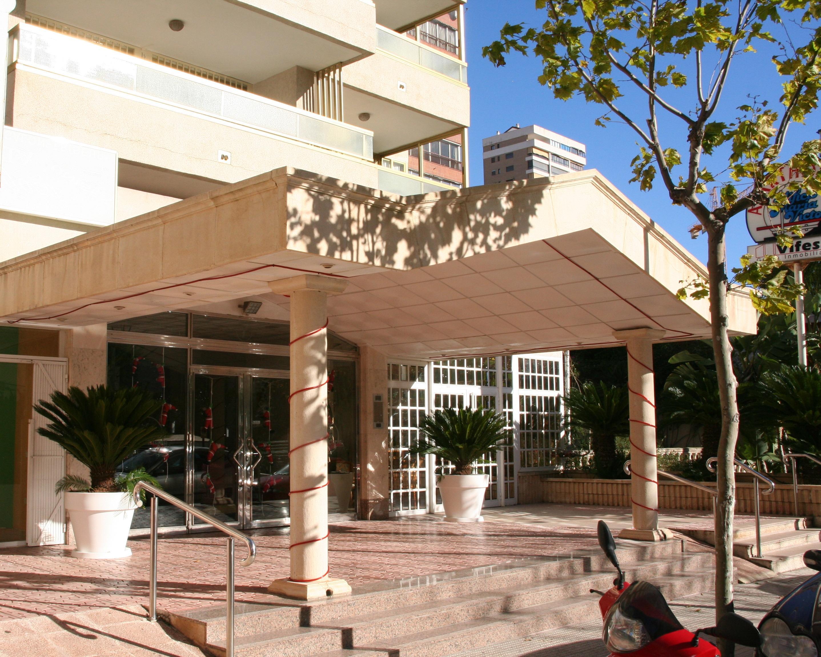 Apartamentos Maria Victoria Benidorm Exteriör bild