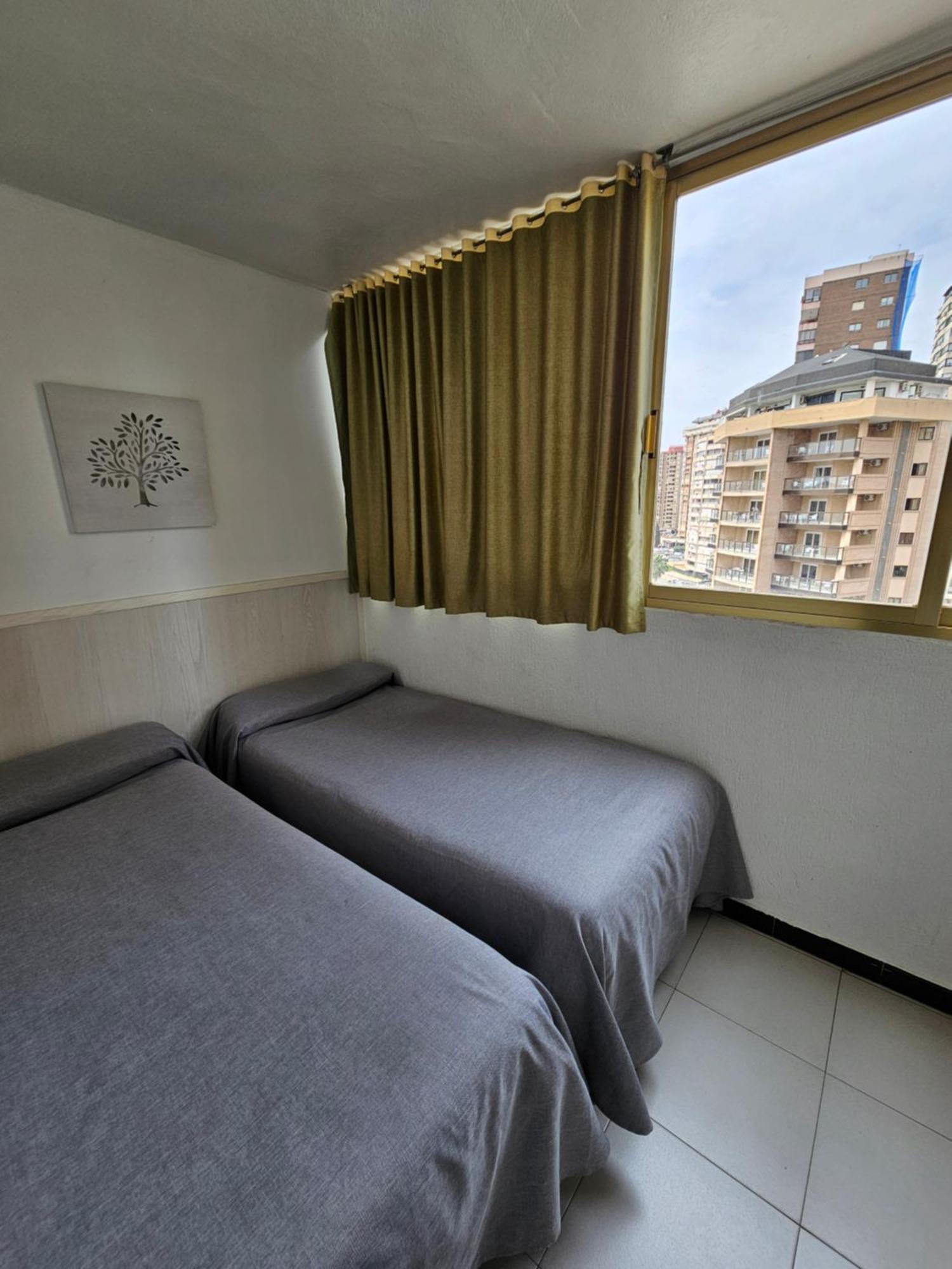 Apartamentos Maria Victoria Benidorm Exteriör bild