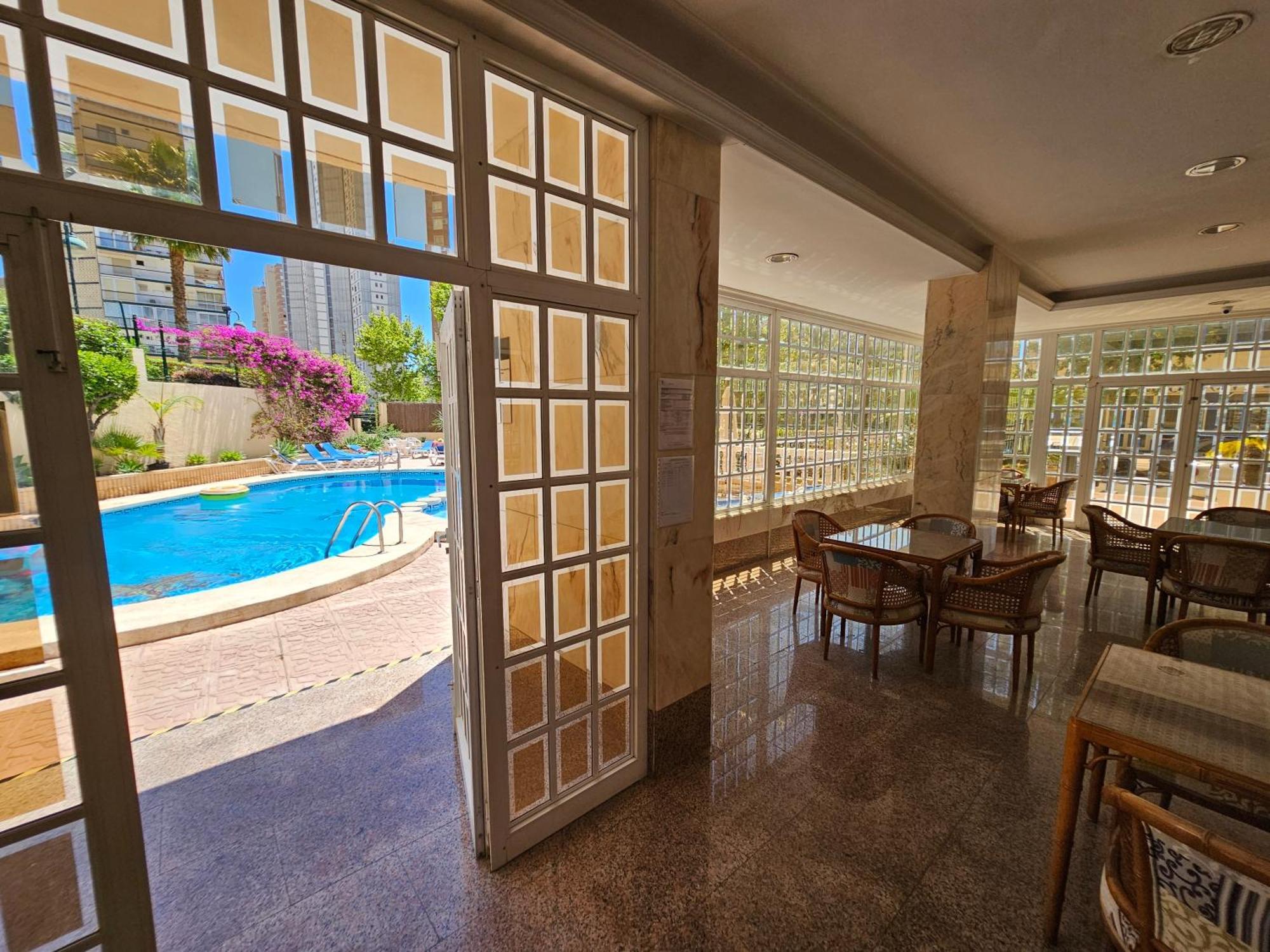 Apartamentos Maria Victoria Benidorm Exteriör bild