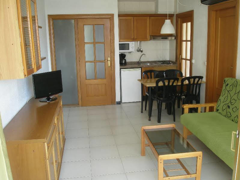Apartamentos Maria Victoria Benidorm Exteriör bild